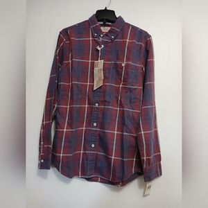 Classic Burgundy Plaid Button-Down Shirt Long Sleeve Size S/CH New $25